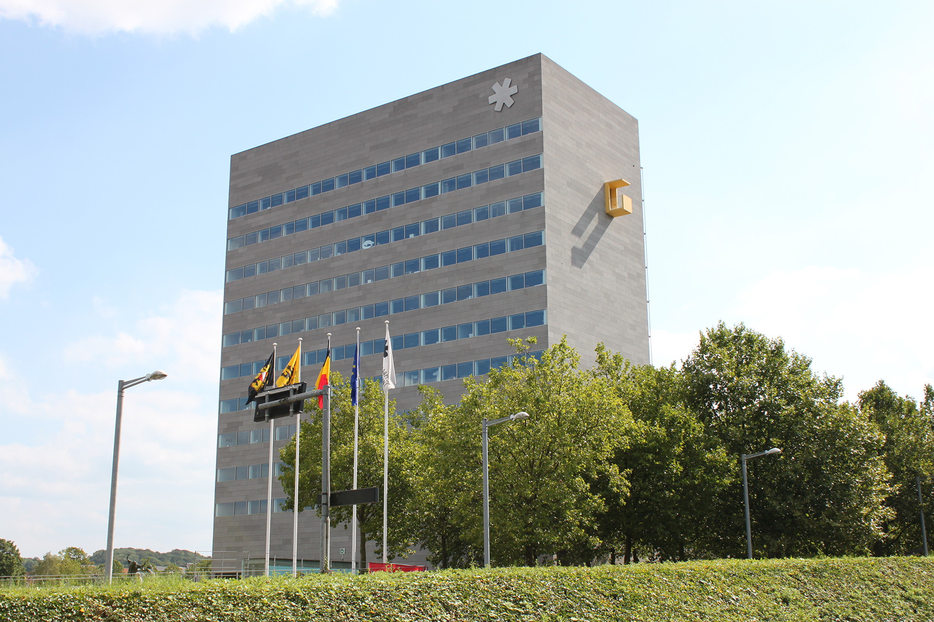 Provinciehuis gevel