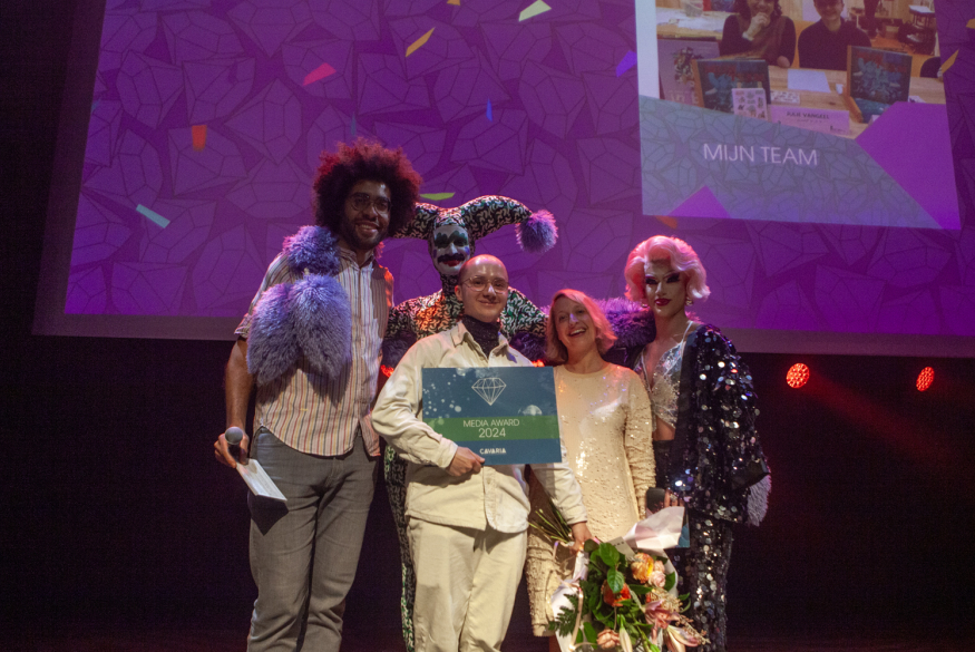 awards awards op podium