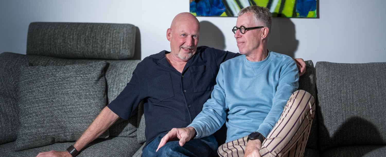 Foto van Luc & Wouter in de zetel